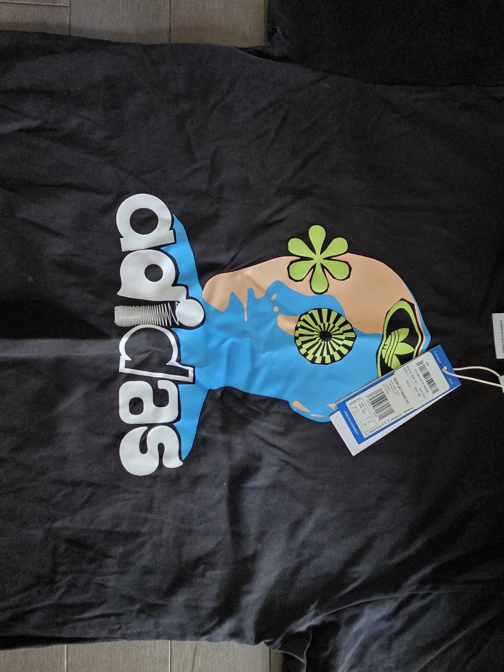 adidas Graphic Alien Face Tee in Black & Blue